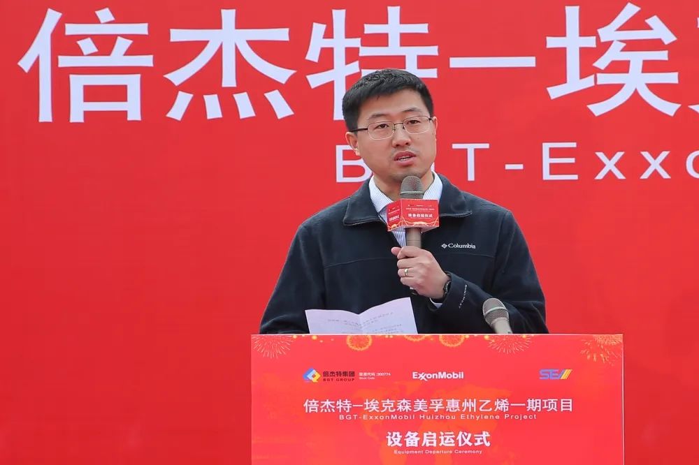 ���Ϻ��� Я������--����ɭ���ڻ�����ϩһ����Ŀװ��������ʽԲ���ֳɣ�