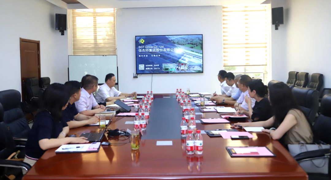 ��ͷ�� | ���һ�ӭ�Ű���������ݰ��ΰ�¹���1946���н�����